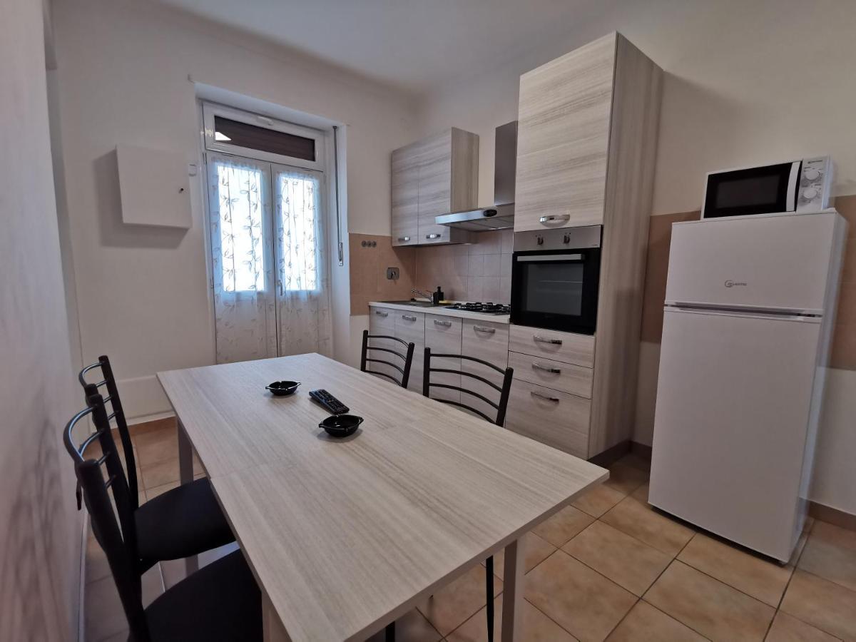Happyhome, Belissimo Appartamento In Torino ภายนอก รูปภาพ