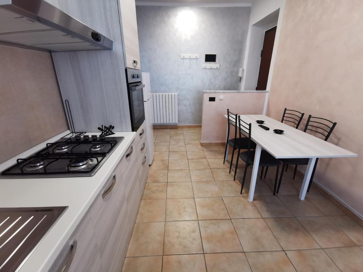 Happyhome, Belissimo Appartamento In Torino ภายนอก รูปภาพ
